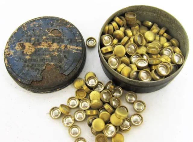 燧发枪与击发枪的区别,燧发枪为什么能取代火绳枪