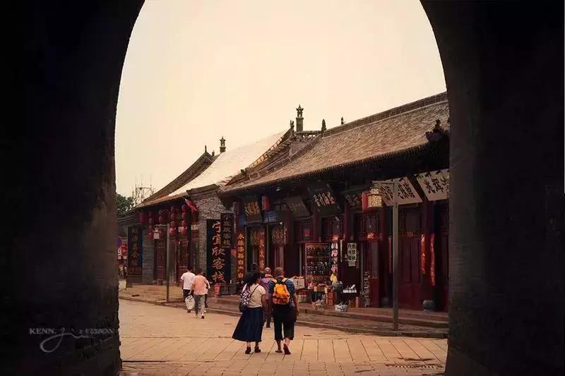 高铁直达西安旅游攻略,坐高铁到西安游古城墙和大雁塔