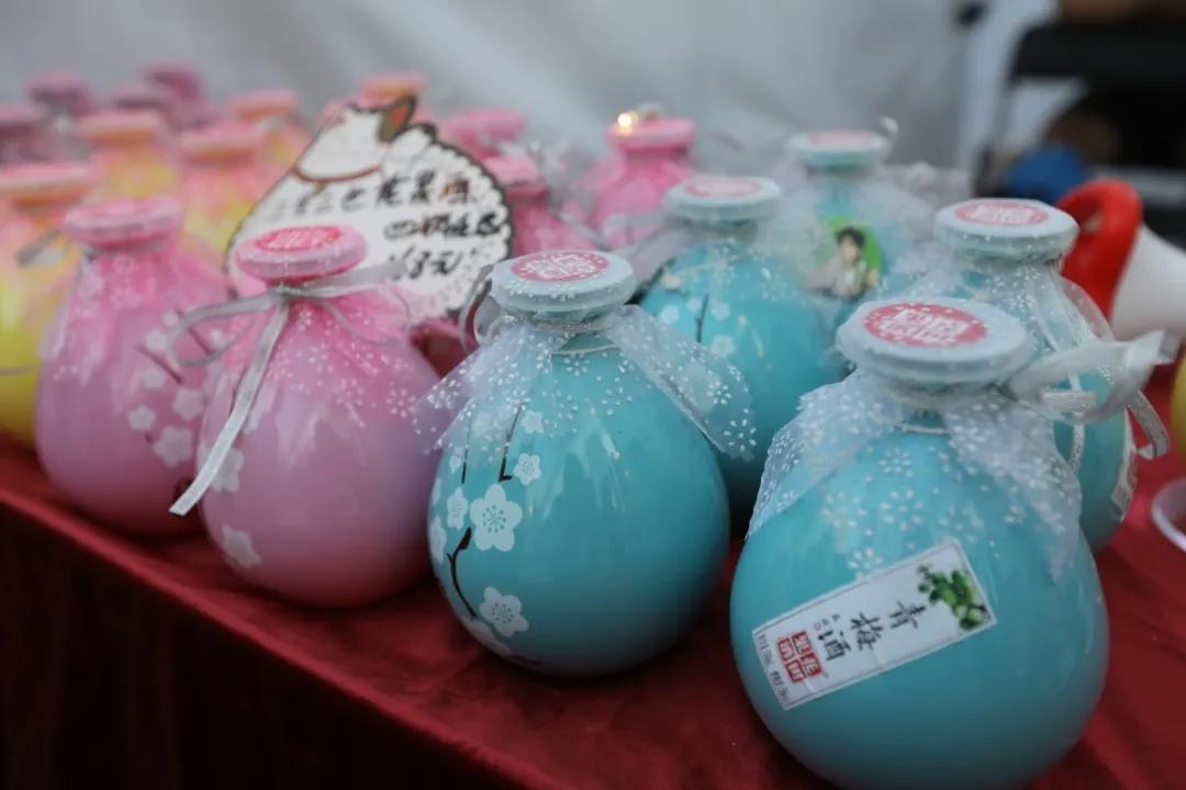 贵阳潮人为何扎推前往这里吃喝玩乐购？速戳