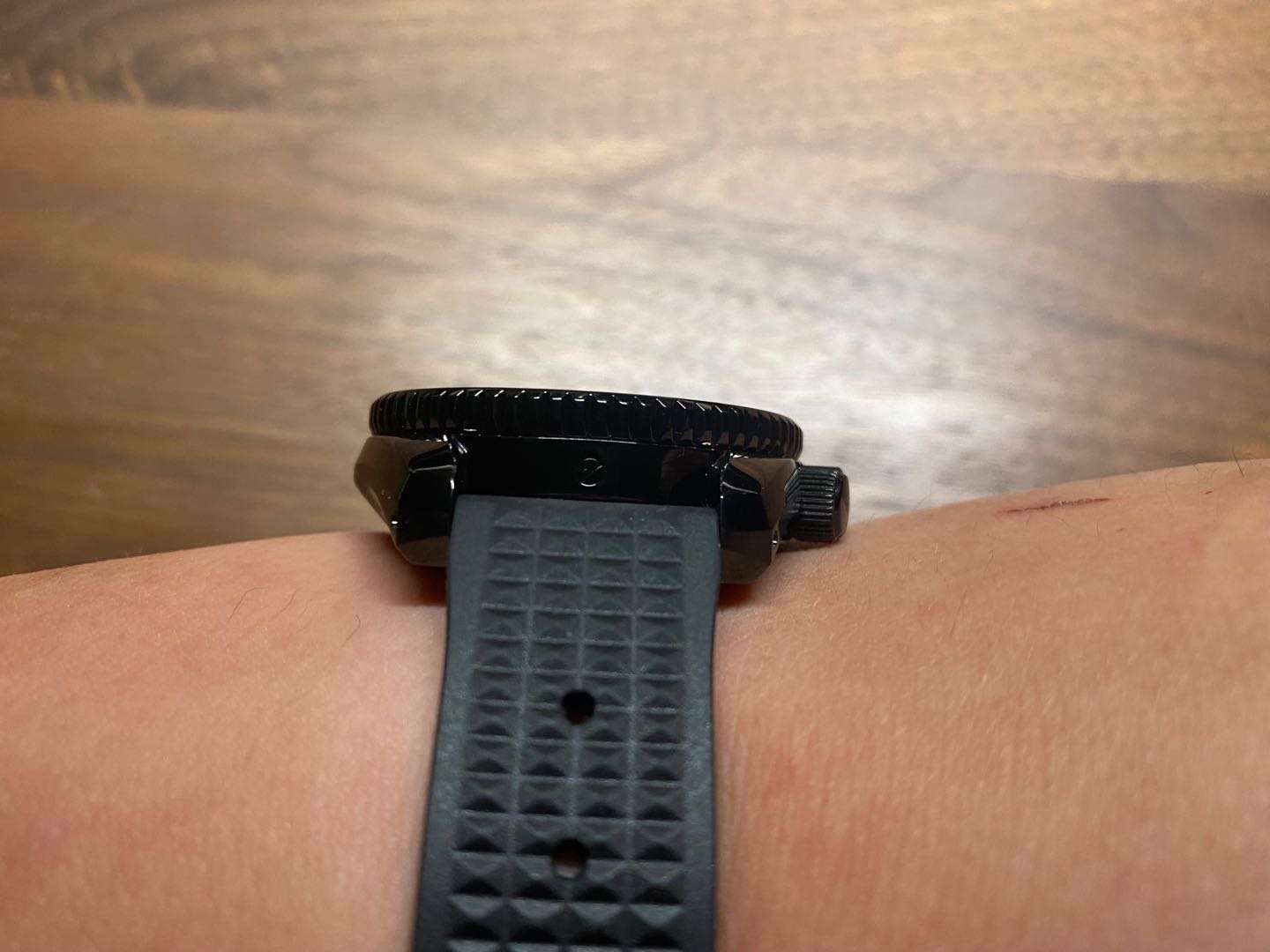 全新毒液测评,国产版毒液开箱