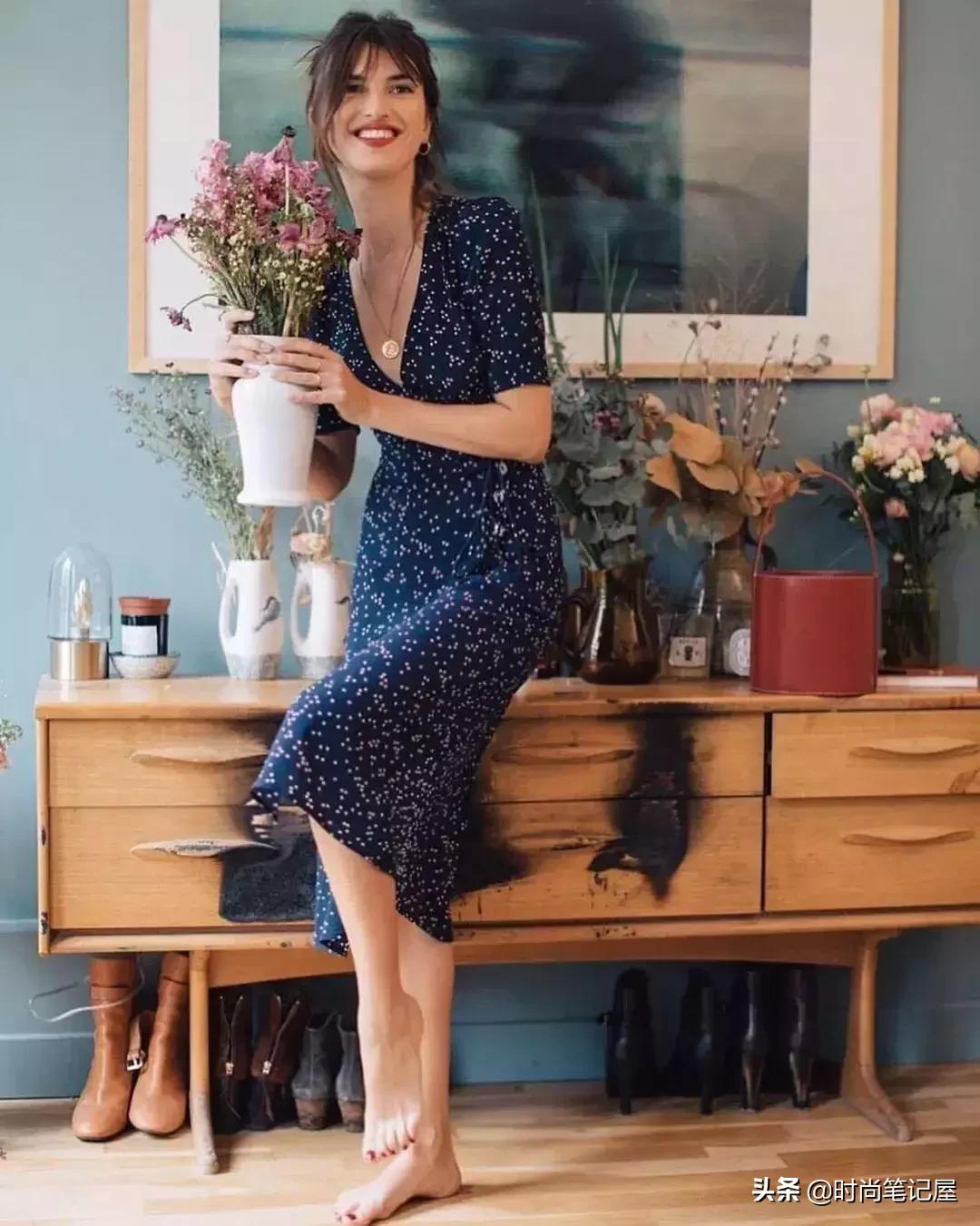 入秋最显白的发色,初秋这些颜色穿一起显白又高级