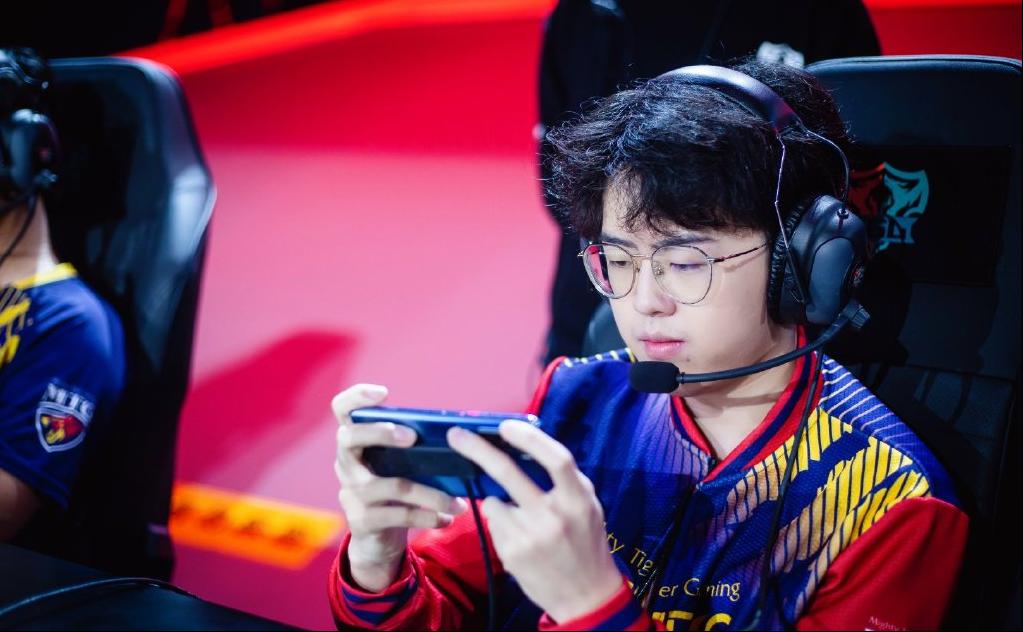 mtg贝克曼豪言要夺取冬冠冠军,kpl贝克曼拿过冠军吗