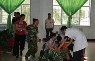 杨永信电击孩子长大后找到杨永信,杨永信电击后的孩子怎么样了