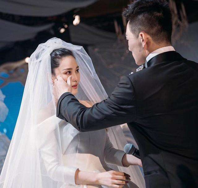 张馨予步入田园般生活,张馨予在田园的照片