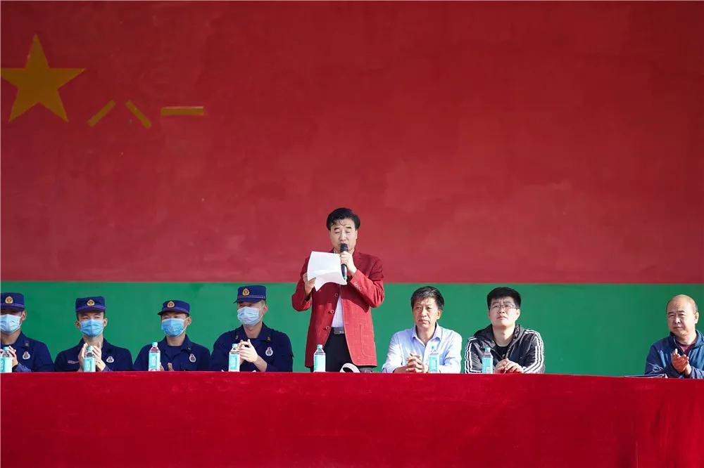 赤峰家长必读书目,赤峰市区最好的中学