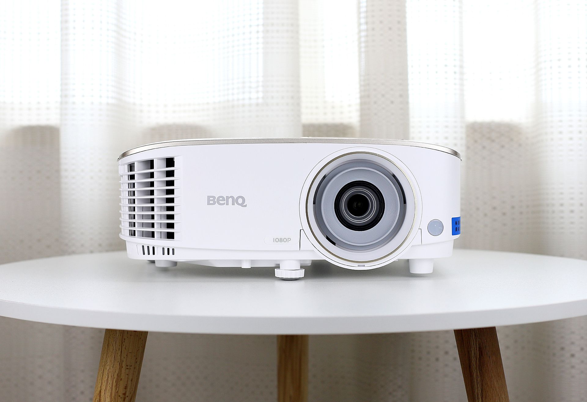 明基投影仪i707真实评测,爱普生投影仪tw5700tx和明基i707