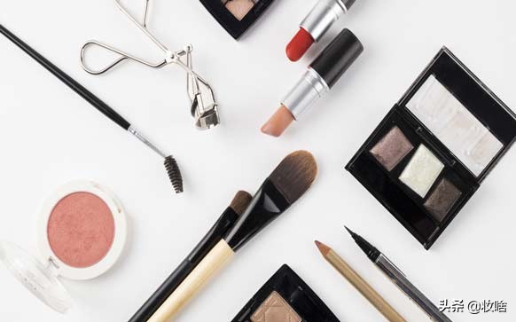 夏天如何保存护肤品,化妆品夏天怎么保存