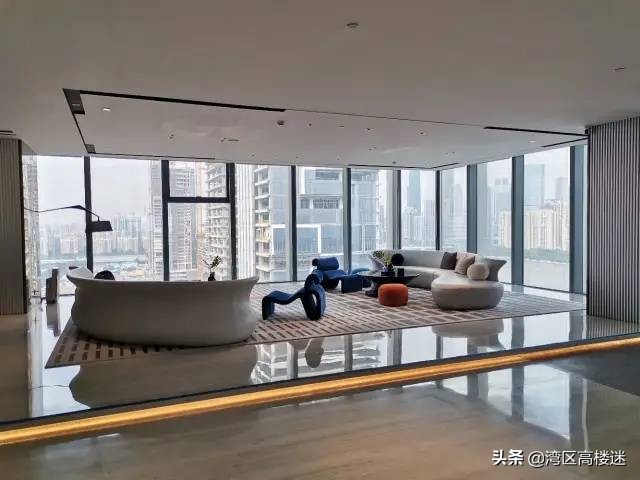 广州琶洲西|高220米的复星国际中心​；珠江首排，TCL大厦