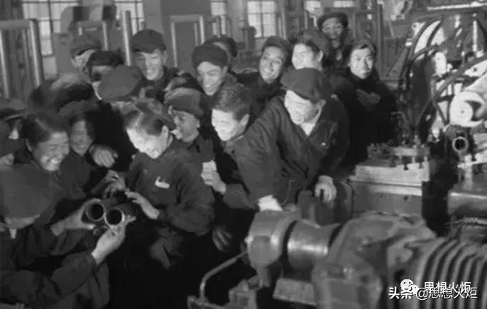 毛主席与“鞍钢宪法”