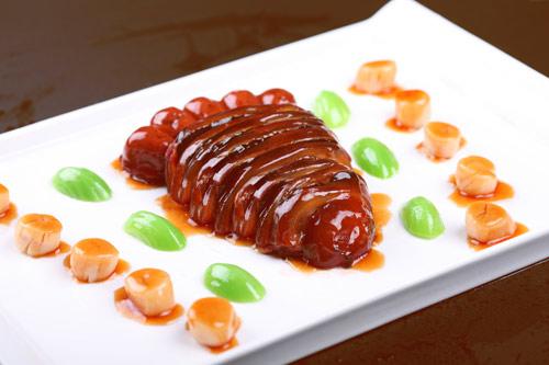 来北京必吃的美食北京烤鸭,北京又便宜又地道的北京烤鸭店