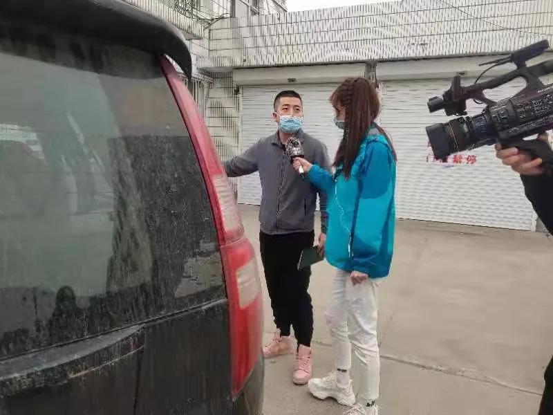 一男子28个违章记录,一男子1000多条违章记录