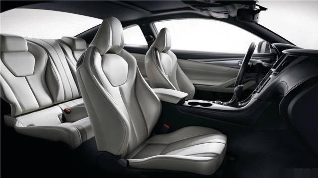 买不起帕拉梅拉就买它，7s破百，低至31.8万，廉价得不像双门轿跑