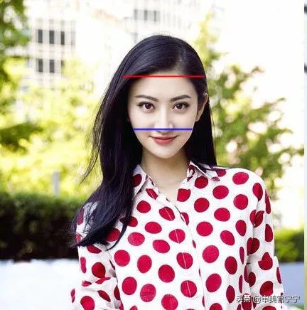 景甜人间富贵花系列,景甜单眼皮能有多好看