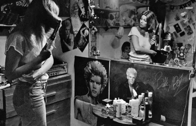 我们未来的婚姻制度真的会消失吗,婚姻制度会不会在未来走向瓦解