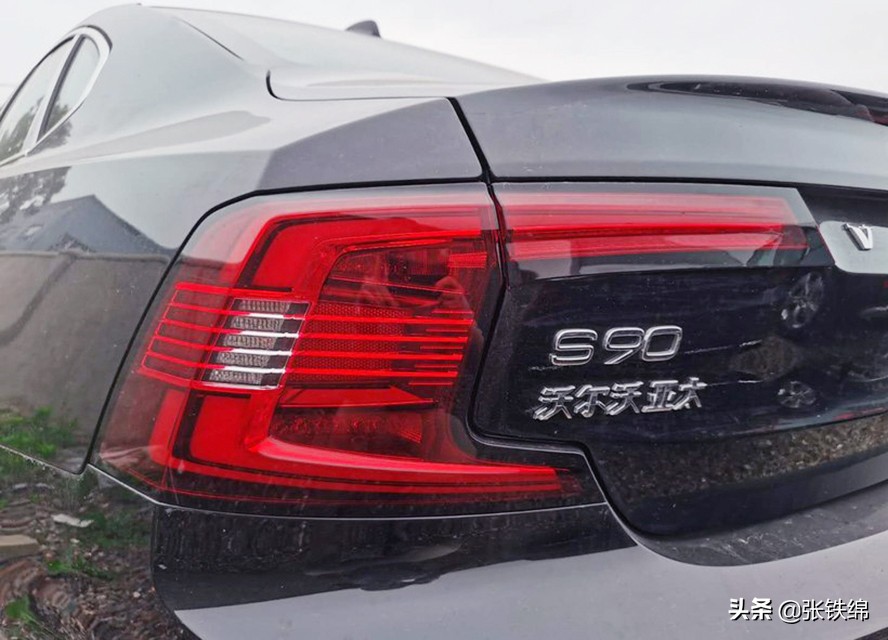 新款沃尔沃s90实车曝光,沃尔沃s90哪年上市的