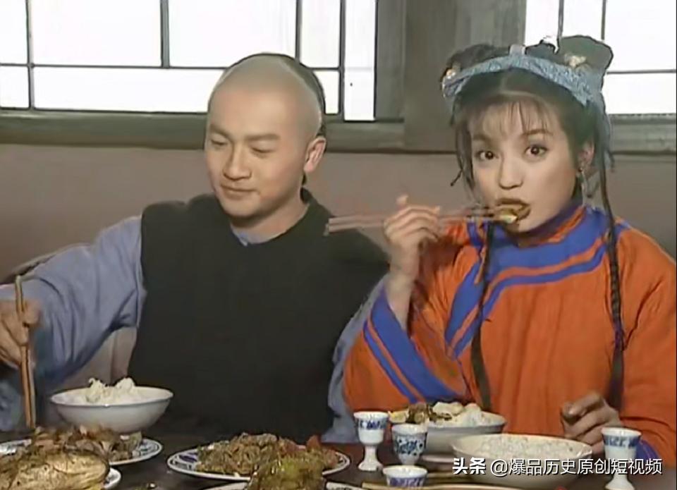 还珠格格小燕子和永琪离开,小燕子紫薇永琪离开皇宫