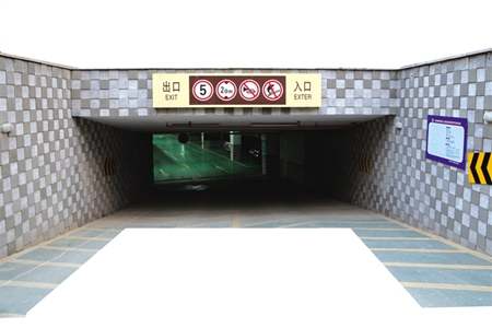 人防车位“销售”收入究竟该缴哪种税？