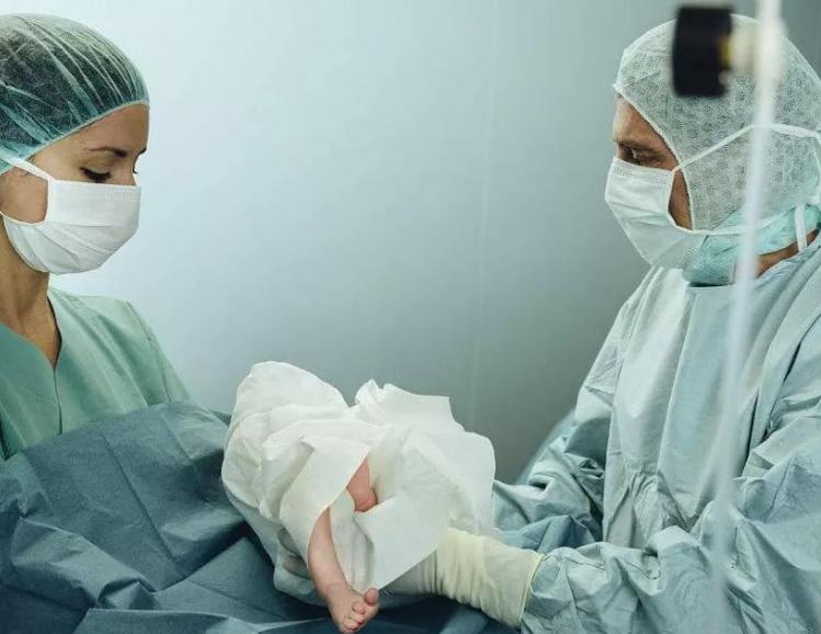 每个孕妇顺产大部分都是侧切吗,为什么孕妇都选择顺产