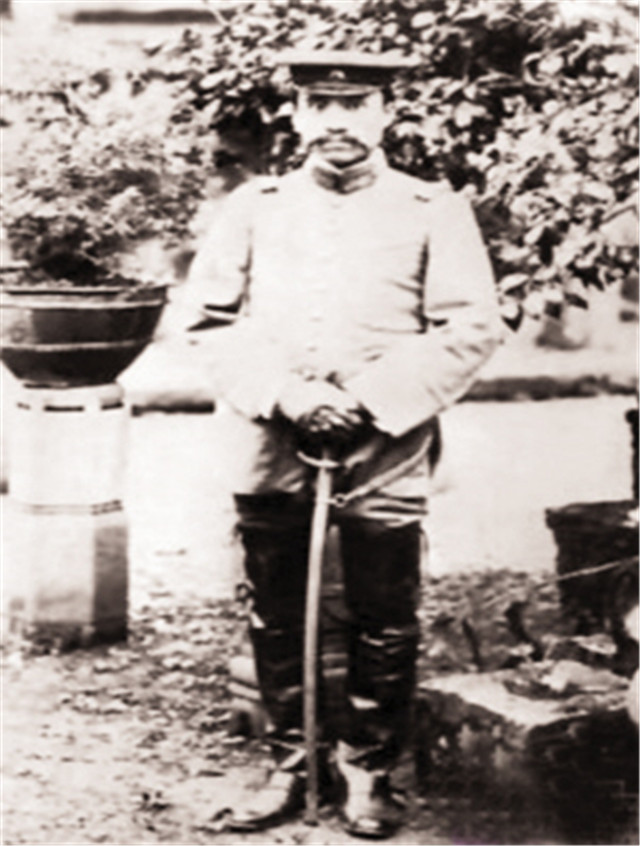 毛*东泽**如何评价周恩来、*德朱**、*少奇刘**、*小平邓**？