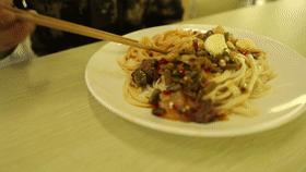 “舌尖上的军校”第一站：*警武**工程大学