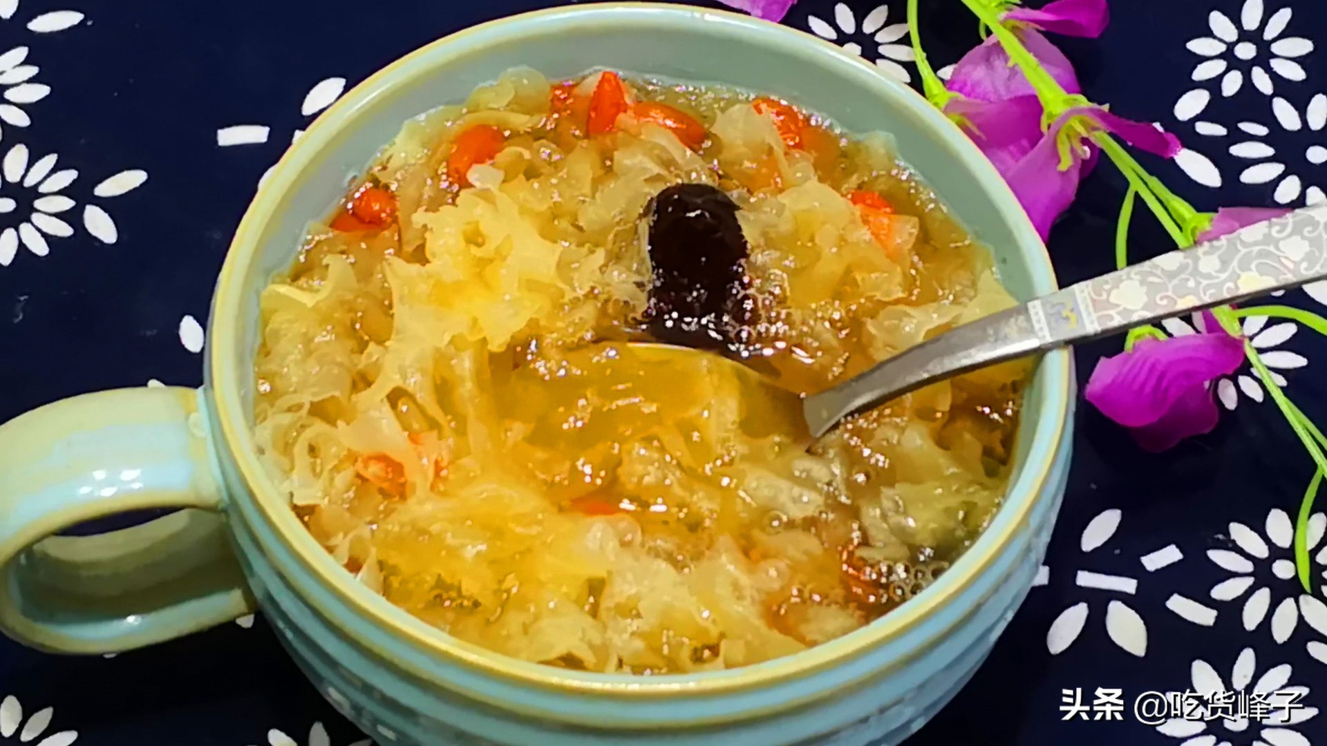 煮银耳汤快速出胶的办法,煮银耳一直溢出来怎么办