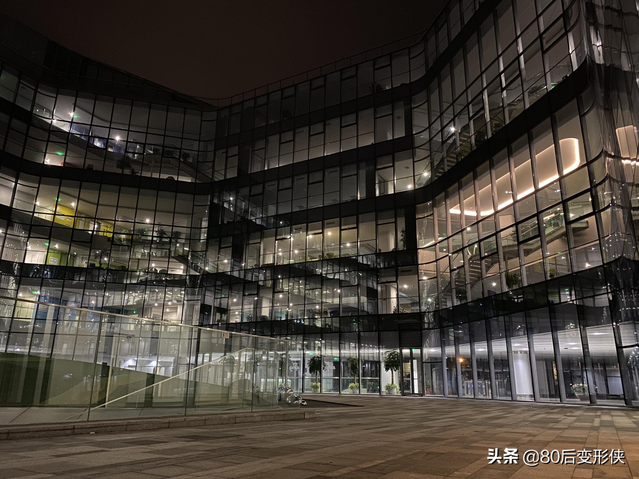 iphone11promax实际体验效果,iphone11promax评测信号