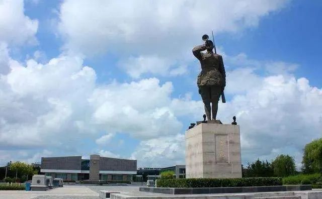 首当其冲的成语故事视频,每日成语故事一箭双雕