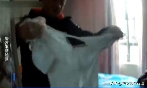 女子错把警察当安保踢后续,误将民警当客人