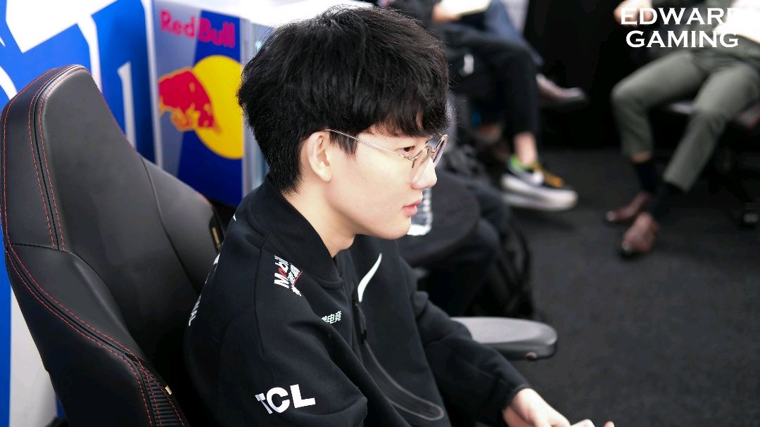 真小看了Ghost？LPL两大AD为其发声泽元评价发人深省