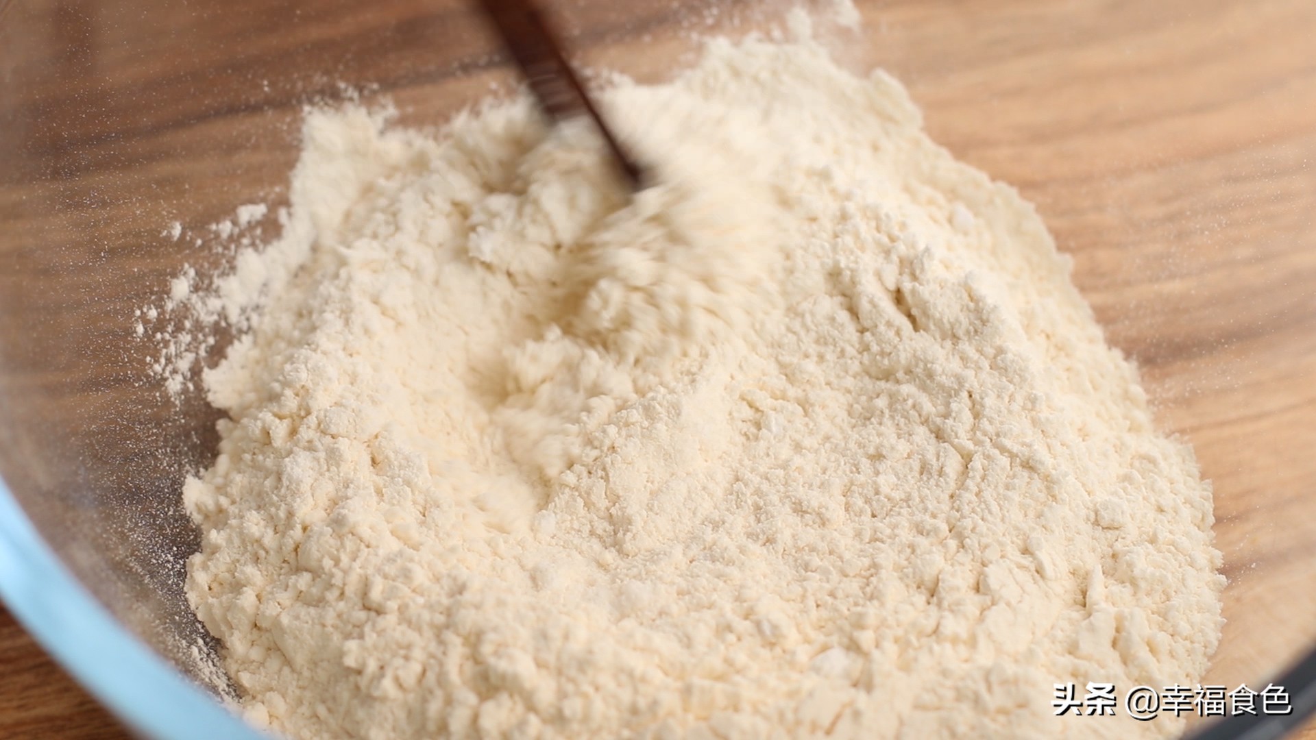 正宗油条的做法和配方自制更放心,早餐店油条配方个个空心又酥脆