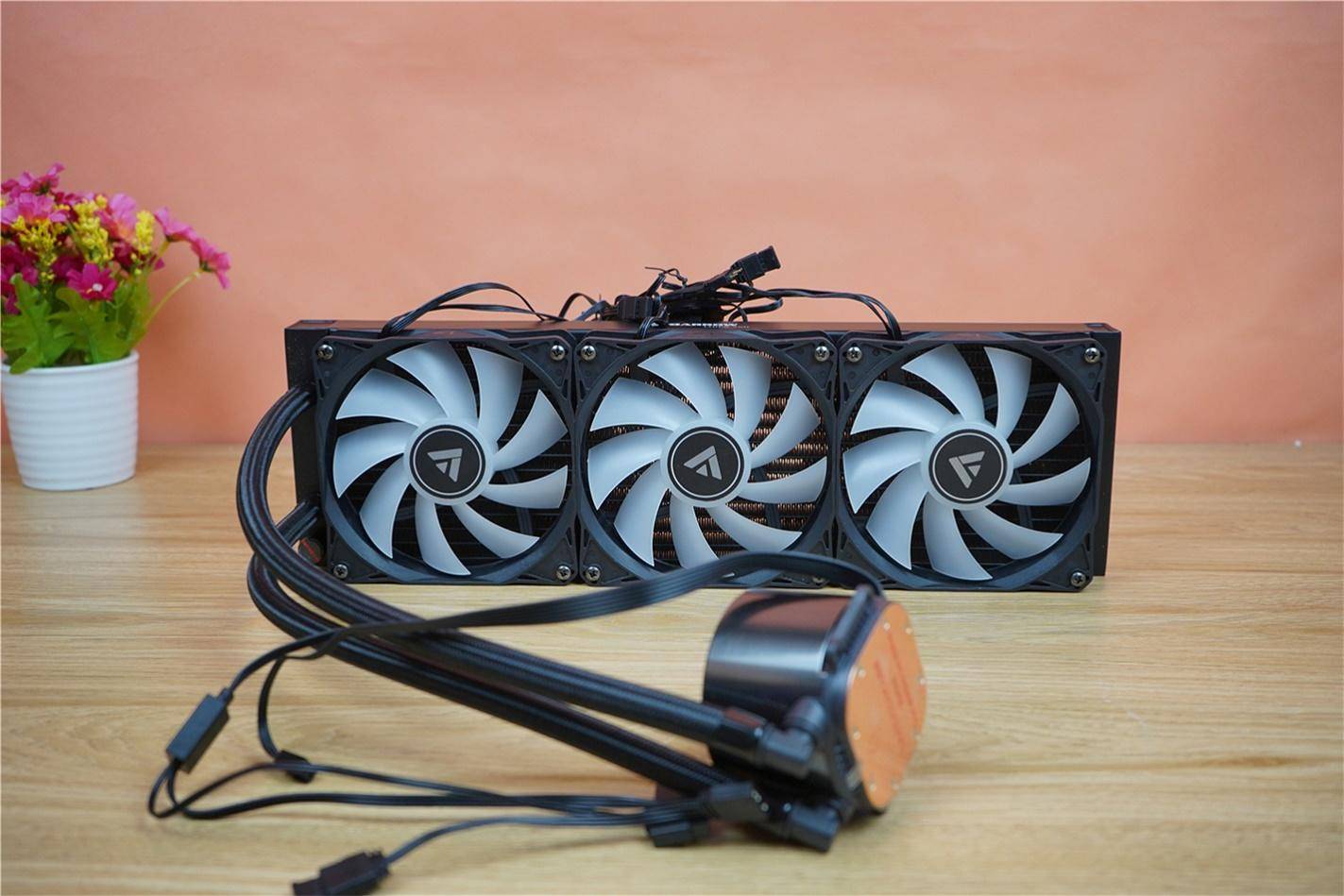 分体式水冷和一体式水冷对比测试,分体式水冷和一体式水冷哪种好些