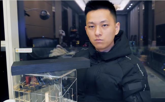 女神节将至,小伙把女友全部口红融化成一支,那些直男送的沙雕