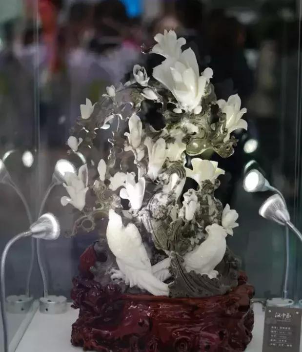 顶级翡翠玉石品种,不输翡翠的小众玉石