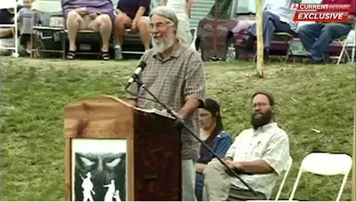 澳媒曝光残害儿童异端教派五岁女童蜡烛厂打工