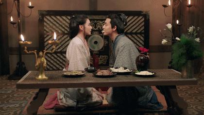 超甜吻最近热播电视剧吻戏,盘点影视剧中亲亲吻戏爆笑名场面