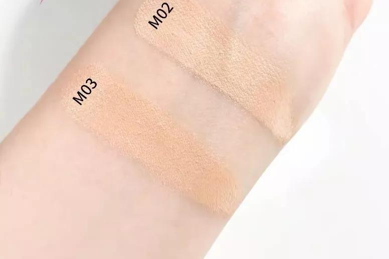 李佳琦狂卖4万件粉膏,激动到连喊6个OMG:真的特别好用