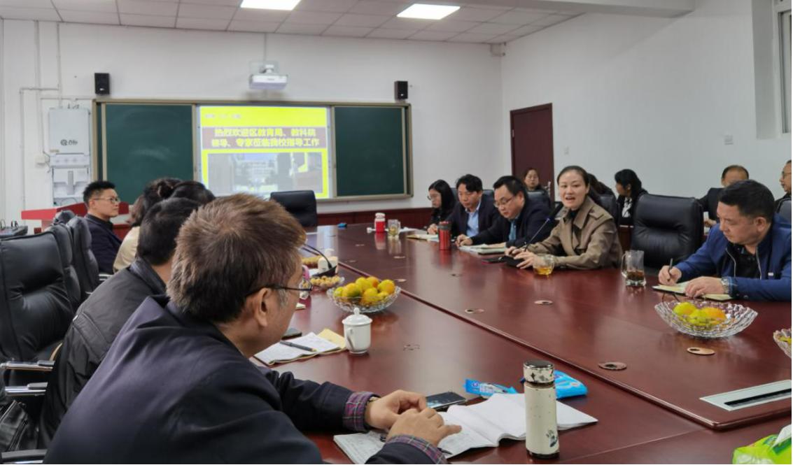 百年老校话沧桑跨越发展展新颜,百年老校焕新颜薪火相传育英才