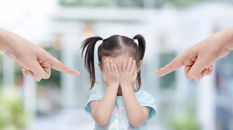 如何教育固执不讲理的孩子,育儿课堂解决孩子叛逆的方法