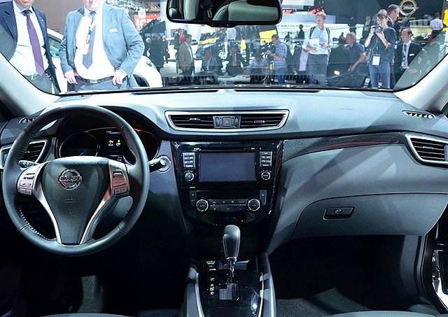 日产奇骏2019款转向有异响,日产奇骏cvt变速箱到底咋开才好