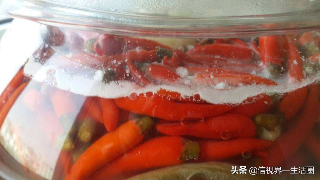 泡菜如何才不生白花,泡菜怎样做不起白花