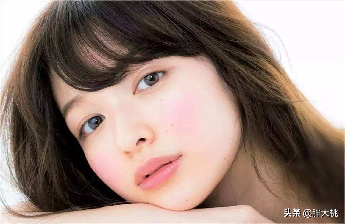 高光修容用的什么工具,高光修容真的好用吗