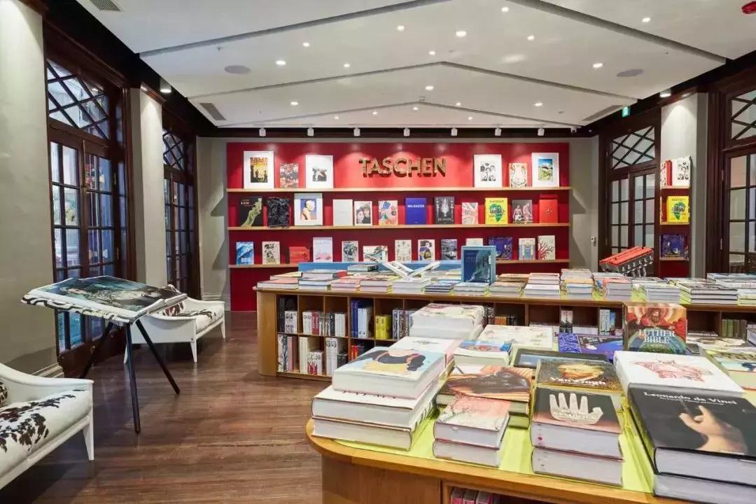 50家专营店,50家港澳台零售店