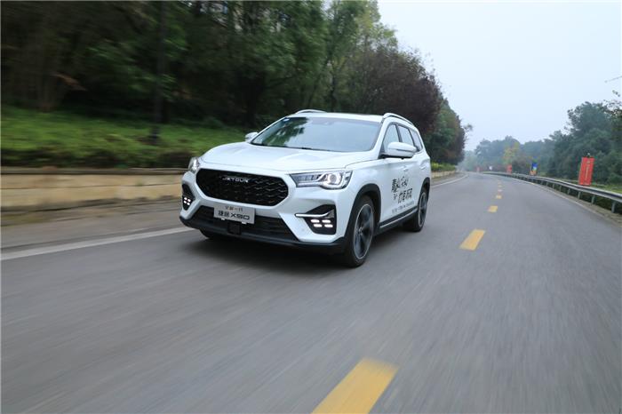 青山和万里扬手动挡,奇瑞为什么不用万里扬变速箱