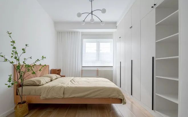 一到冬天沙发就长满隔夜衣？明明花几块钱就能解决