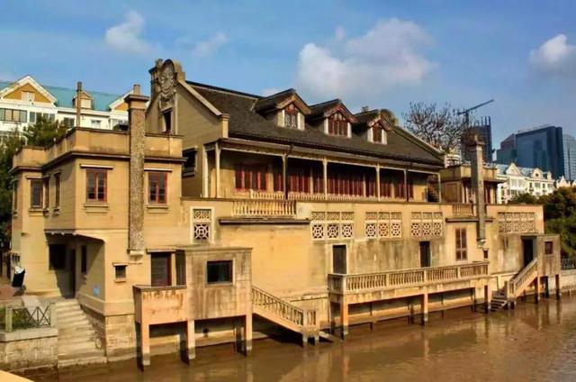 还没出上海，朋友却以为我出了趟国 ！