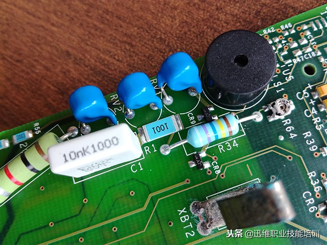 fluke万用表15b+和18b+的区别,fluke万用表15b功能