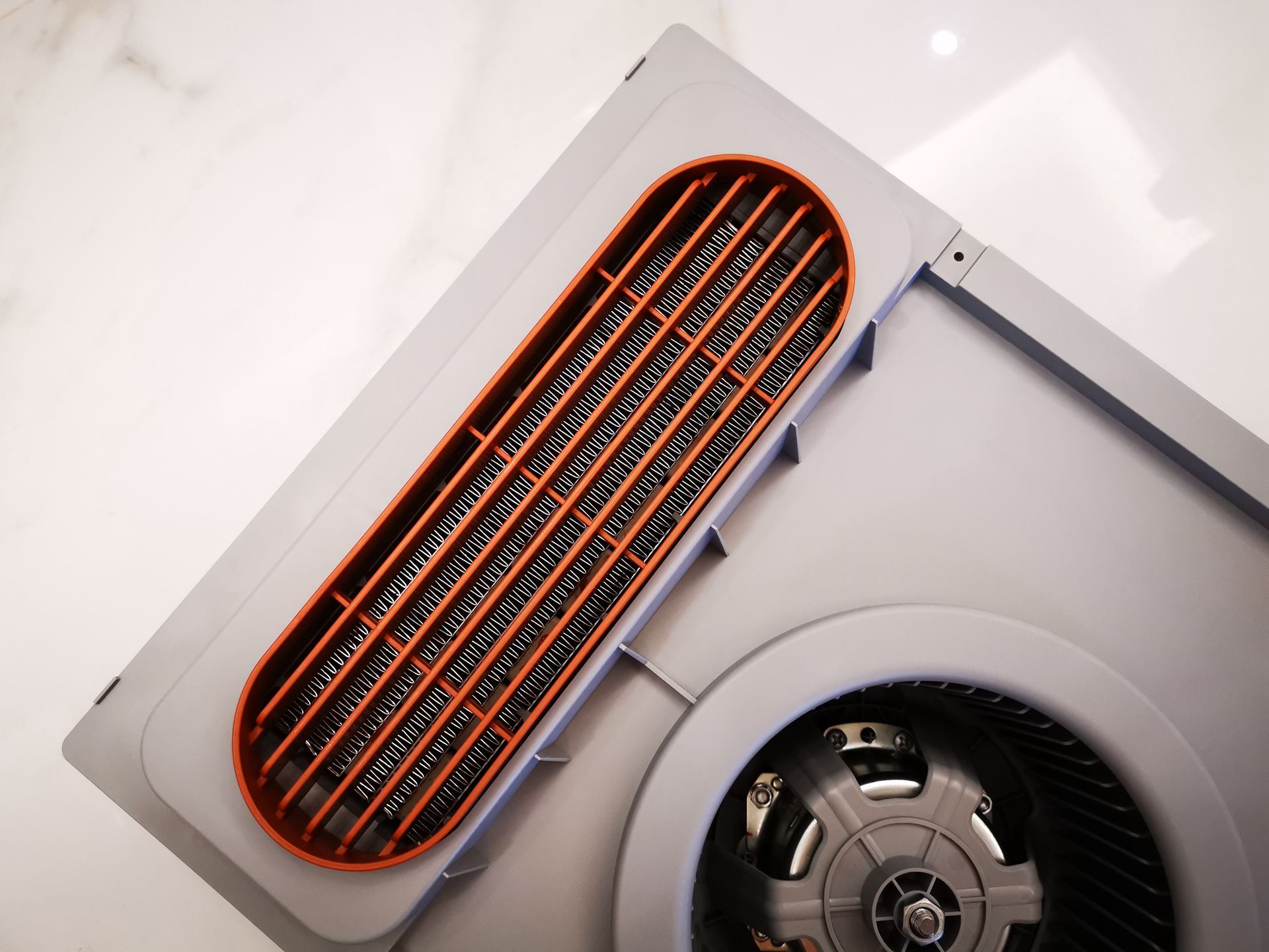 公牛暖阳阳浴霸安装,公牛浴霸好还是风暖浴霸好