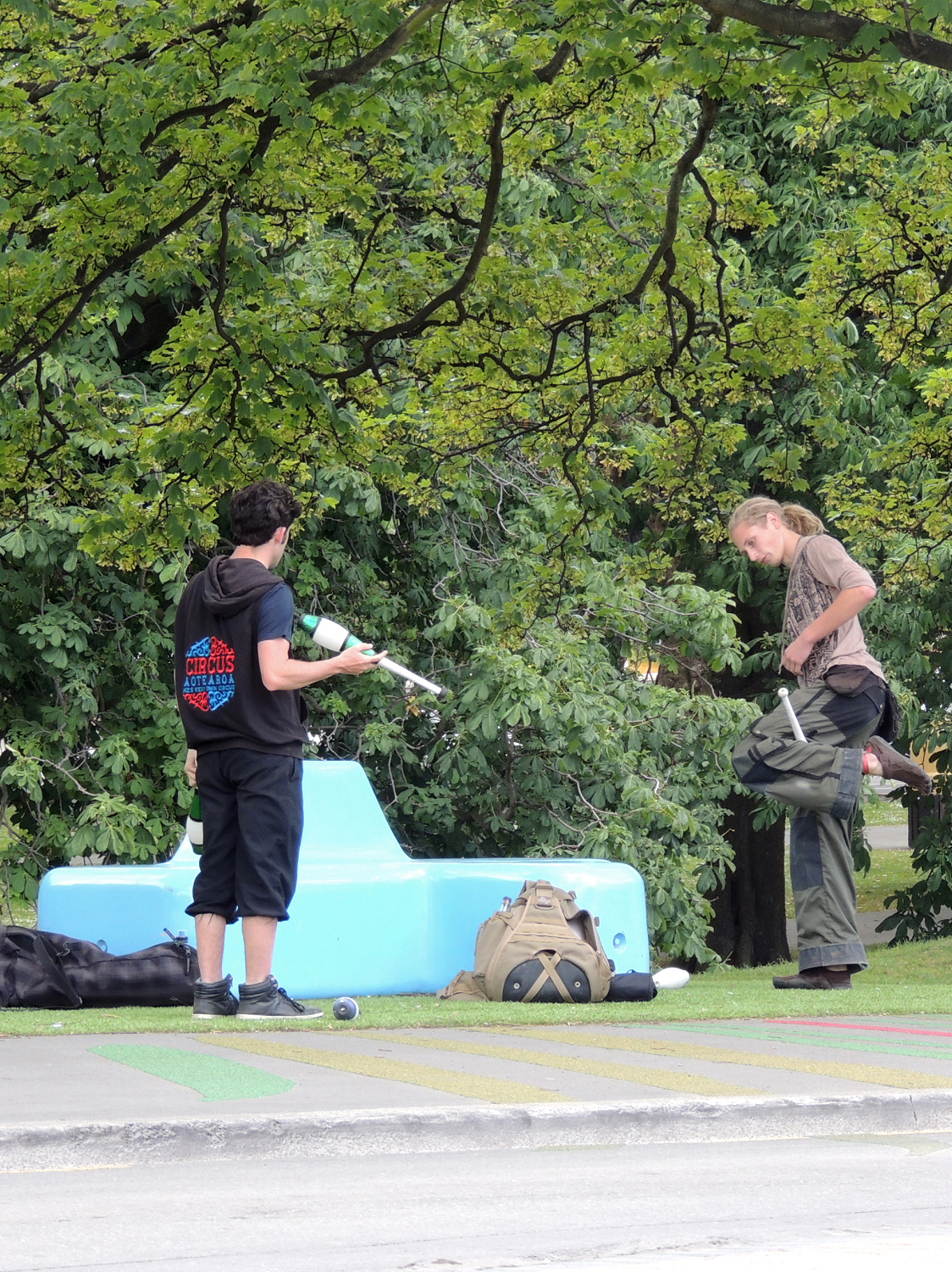 新西兰基督城,没有一个听众,他依旧讲得慷慨激昂