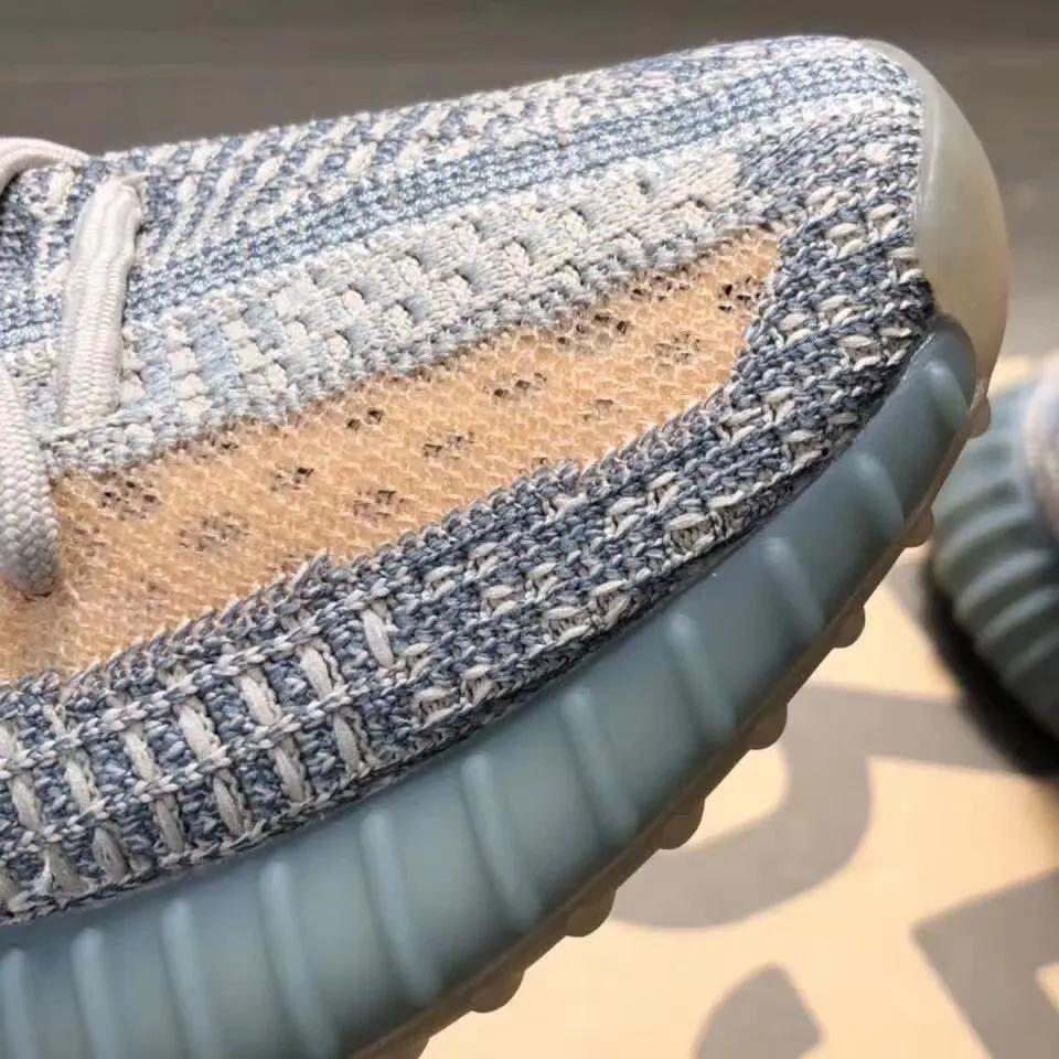 yeezy350v2左右脚感不一样,yeezy350国风