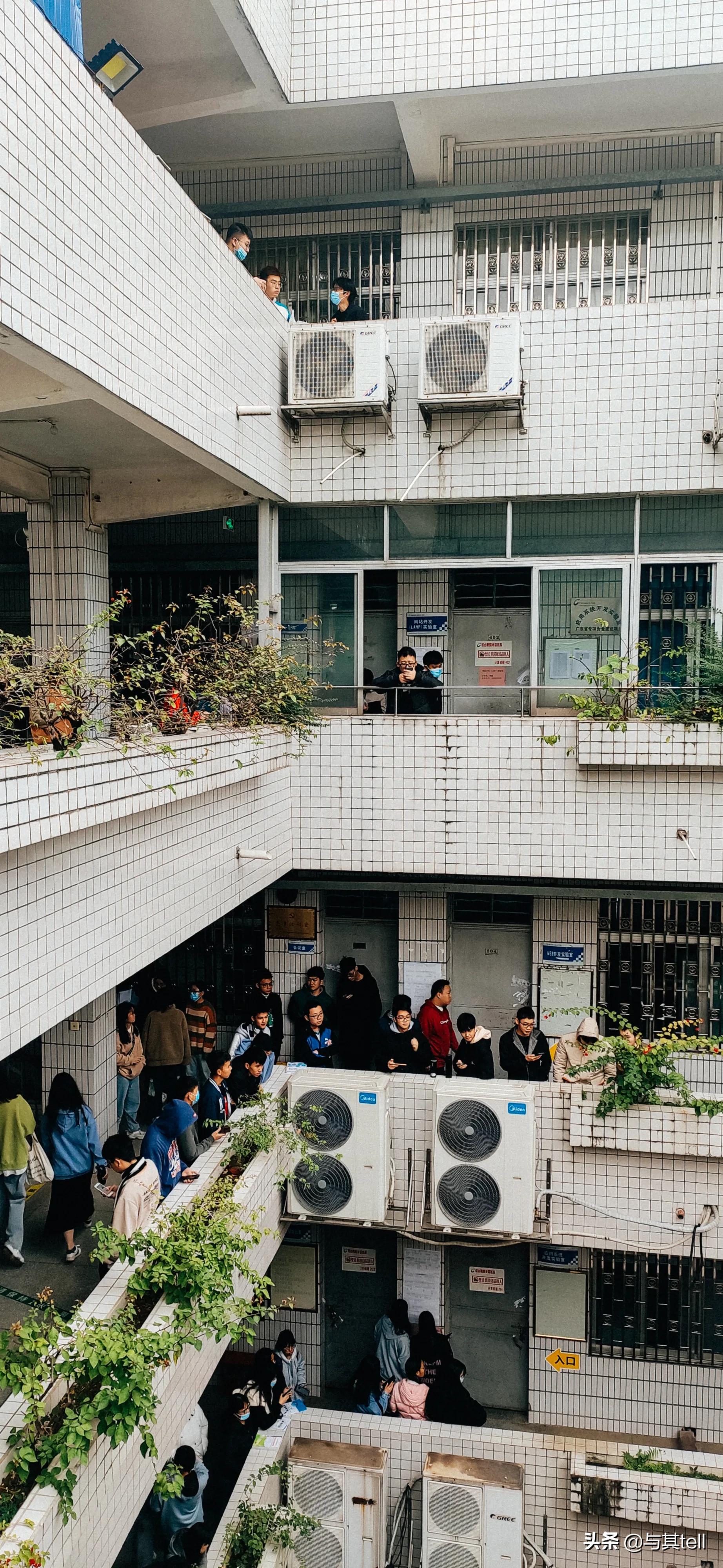 广东松山职业技术学院冬天,广东松山职业技术学院最近视频